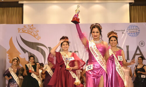 “Scientist crowned as Mrs India My Identity 2022″